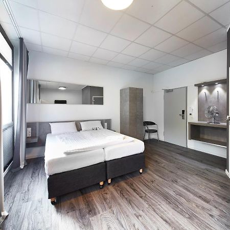 Road House Hotel พาเดอร์บอร์น ภายนอก รูปภาพ